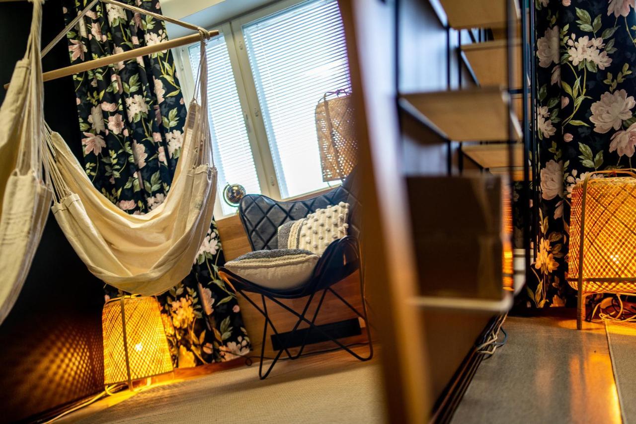 Time Hostel Nova - Sairaalan Vieressae Jyväskylä Buitenkant foto