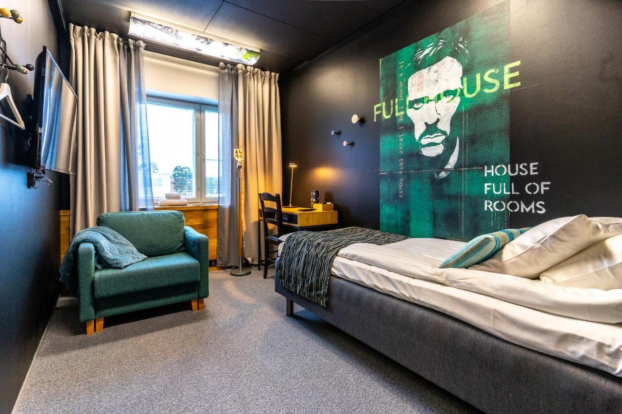 Time Hostel Nova - Sairaalan Vieressae Jyväskylä Buitenkant foto
